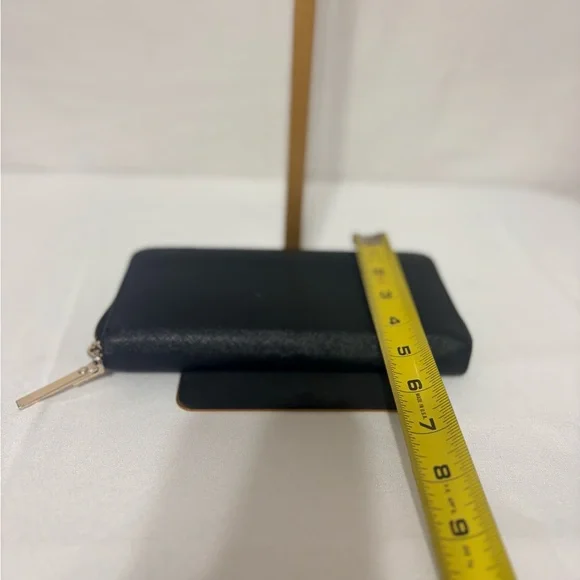 Kate Spade Black Zip-Around Wallet - Picture 10 of 10